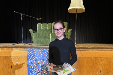 Lotta (6c) gewinnt den Kreisentscheid des Vorlesewettbewerbs!