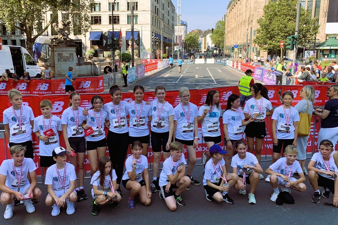 Humboldt-Gymnasium erfolgreich bei der Kö-Meile 2024